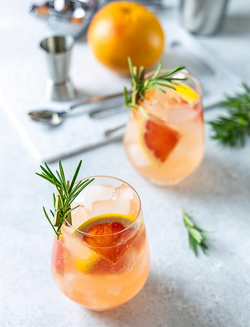 Découvrez la carte des boissons de Giorgina à Nogent-sur-Marne. Cocktails signature, mocktails, vins français et méditerranée
