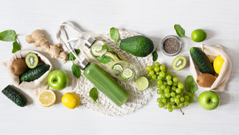Juicing or Blending: Which One is Better for You?