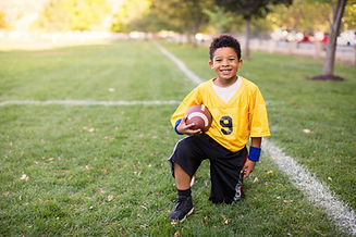 Niño futbolista