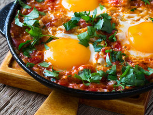 Omelette mit Spinat und Tomaten
