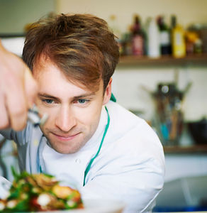 Chef qui cuisine
