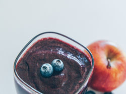 Apple Berry Smoothie