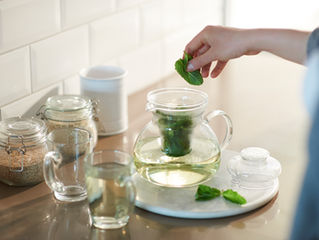 Hot Mint Tea for a Cold Winter Day