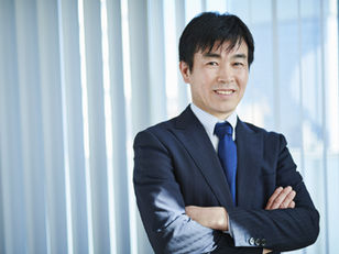 OEM制作で実現する！個性あふれる社章・ピンバッジの作り方 社章・ピンバッジのOEMなら和心へ！