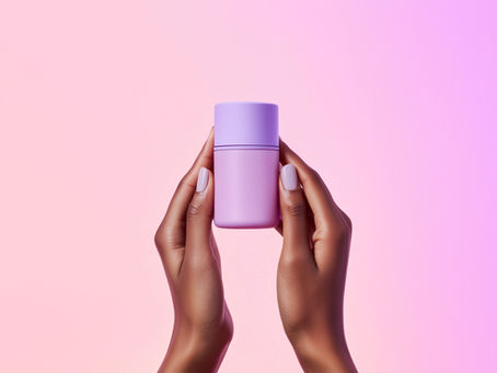 Como escolher a manicure perfeita (e porque vais adorar ter uma que vai até tua casa!)