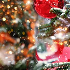 Red Baubles