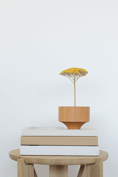 Minimalist Table Decor
