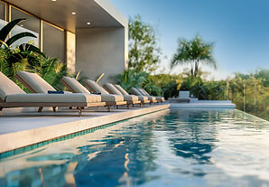 Luxurious Rooftop Pool