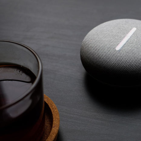 The Role of Virtual Assistants in Futuristic Interior Design