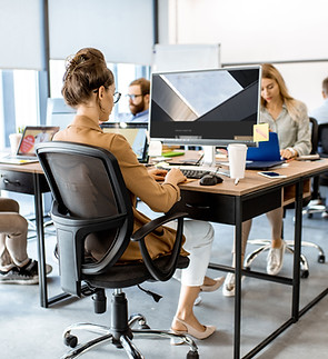 Офісні працівники