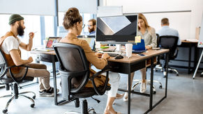 就業時間の週40時間制への移行、来年5月1日から施行される見通し：JIGYOU SUPPORT STRATEGY ニュースレター