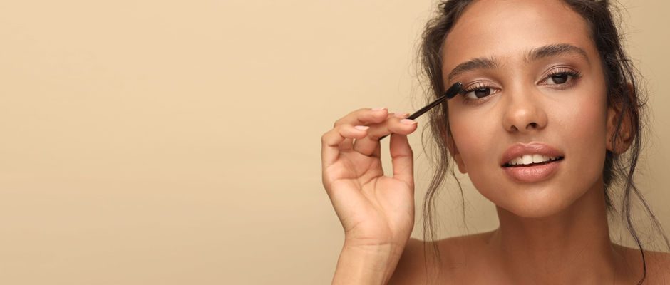 Tips and Tricks for Flawless Mascara Application