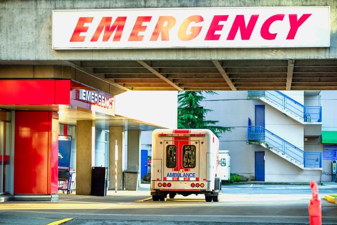 Emergency dentist available after hours in Maui? What should I expect during an emergency dental visit in Maui?