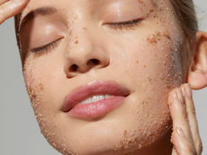 Body scrub: better before or after showering?