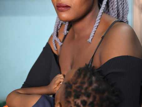 How to Introduce Breastfeeding Boundaries