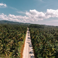 Minimalism vs. Simplicity: Why Focusing on Essentials Leads to Freedom