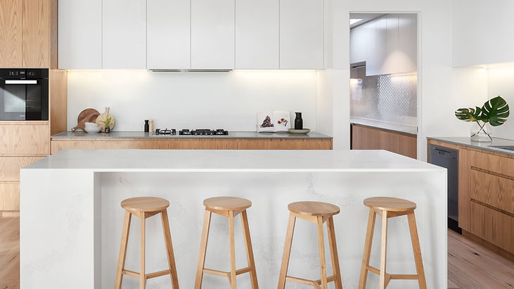 Kitchen Bar and Stools