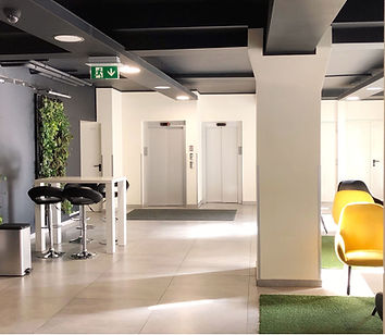 Pretty Lobby