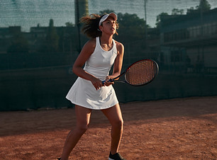 Joueur de tennis concentré