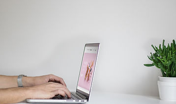 ノートパソコンでの作業