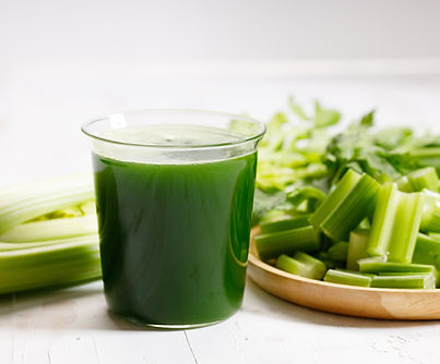 Frischer Selleriesaft