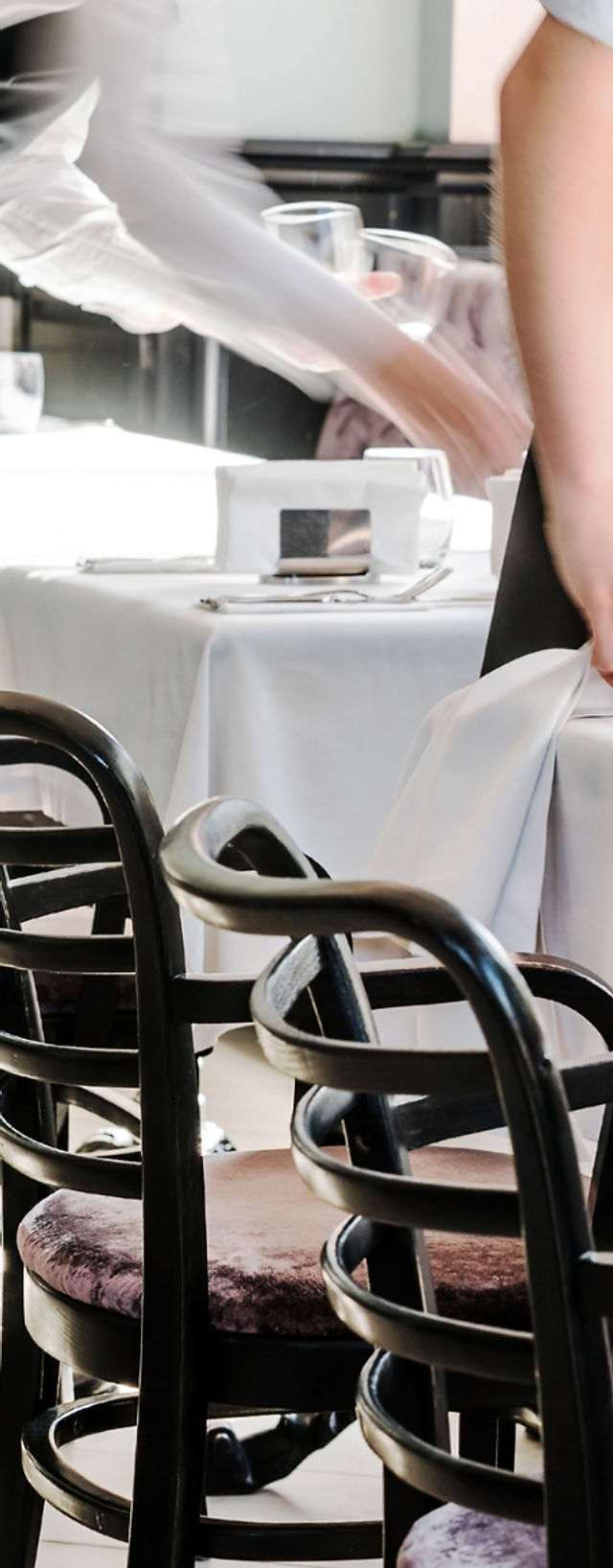 Serveurs au travail