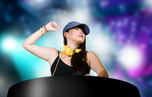 DJ