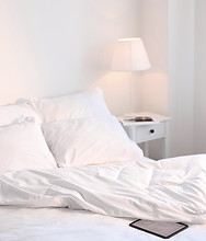 Ropa de cama blanca