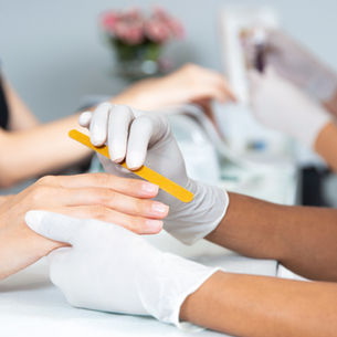 Do You Know Why your Nails Peel? 