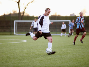 Turneu fotbal, seniori
