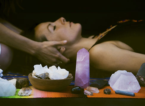 Crystal-Healing-Practice