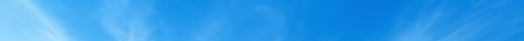 工事現場の青い空