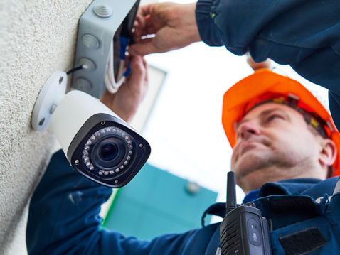 The Risks of DIY Security Systems: Why You Should Leave it to the Professionals