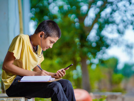 การพัฒนาร่างกายและสมองทั้ง 3 ด้านให้พร้อมกับการเรียนออนไลน์