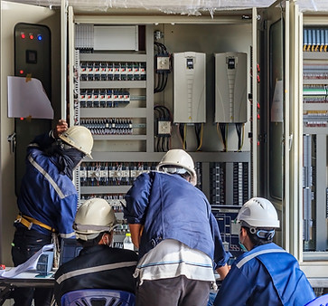 Fijación de líneas de electricidad
