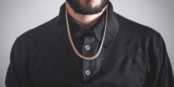 Colar masculino