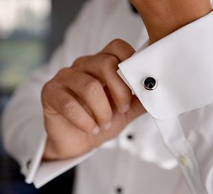 Adjusting Cufflink