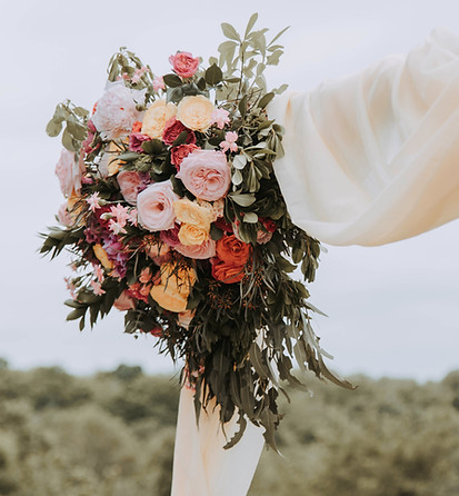 Wedding floral arch decor