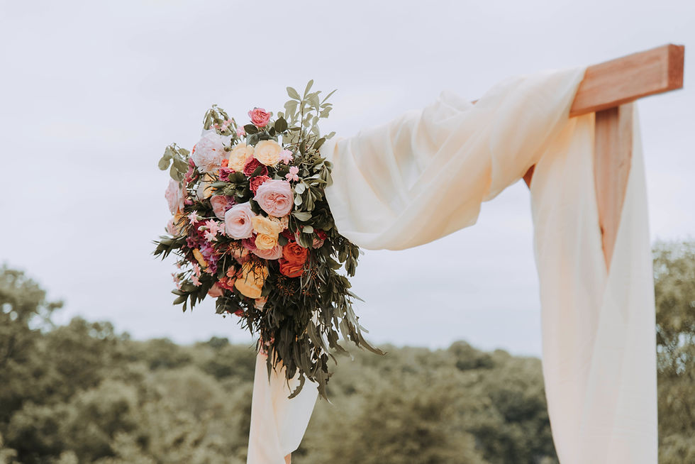 Arco Floral de Boda