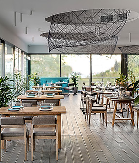 세련된 모던 카페