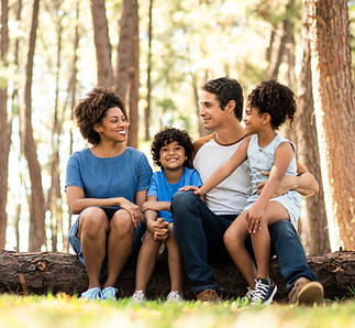 Famille dans la nature