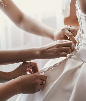 Bride's Dress Lacing