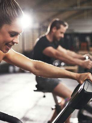 Does It Make a Difference If You Work Out in the Morning vs. Evening? Here’s What Science Says