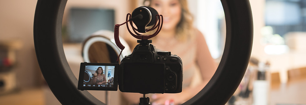 Beauty Vlogger