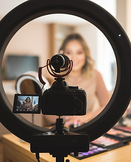 Beauty-Vlogger/in
