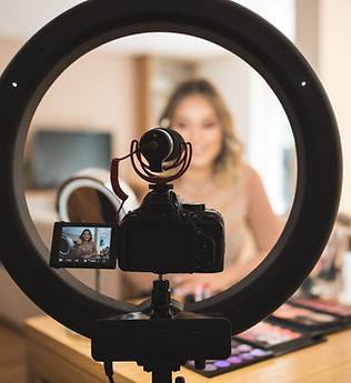 Beauty Vlogger