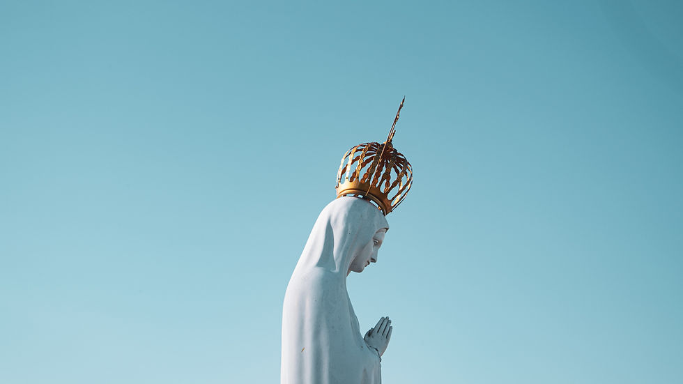 Crowned Statue