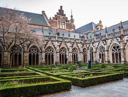 Managing Predicted Grades for Oxbridge and Russell Group Applications.