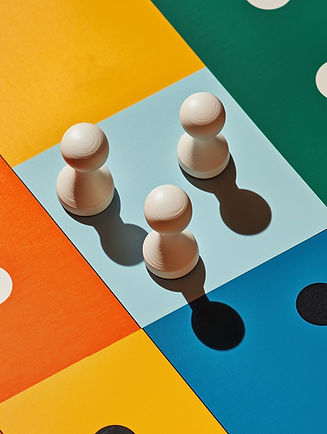 Renkli Masa Oyunu Parçaları