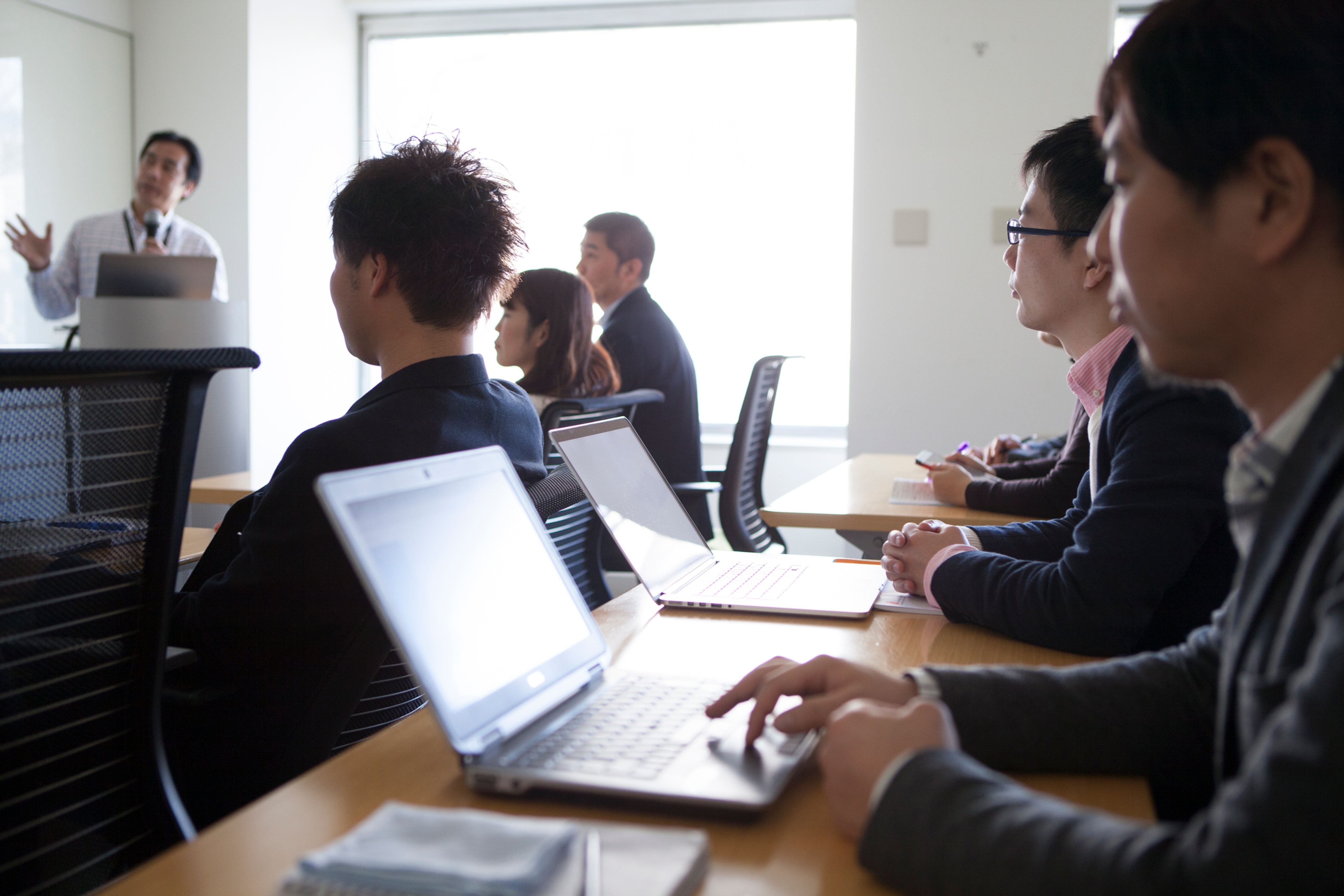 Per-call on-site support and tutoring